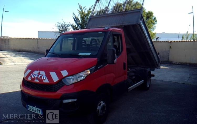IVECO 35-130 BENNE SIMPLE CABINE ROUGE EG-244-PY