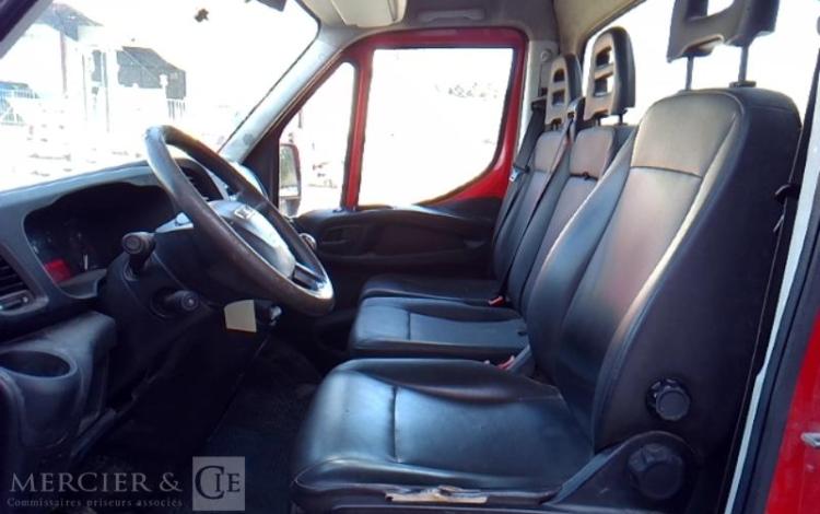 IVECO 35-130 BENNE SIMPLE CABINE ROUGE EG-244-PY