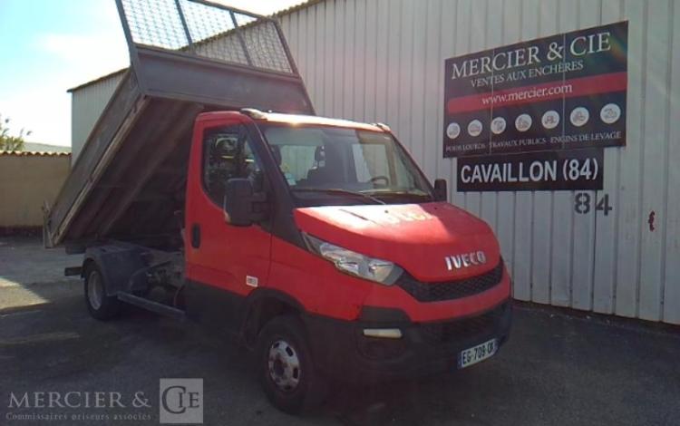 IVECO 35-130 BENNE SIMPLE CABINE ROUGE EG-709-QK