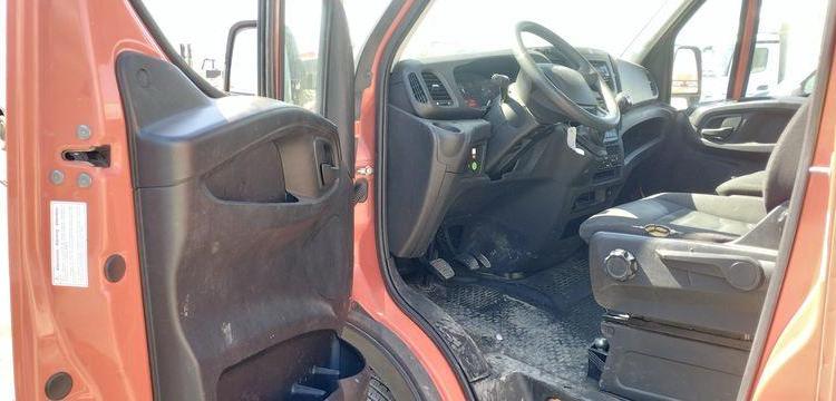 IVECO DAILY AVEC NACELLE MULTITEL 160ALU 16M – DIESEL – 2524 HEURES – 69353 KMS ROUGE EJ-042-KH
