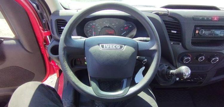 IVECO DAILY AVEC NACELLE MULTITEL 160ALU 16M – DIESEL – 2524 HEURES – 69353 KMS ROUGE EJ-042-KH