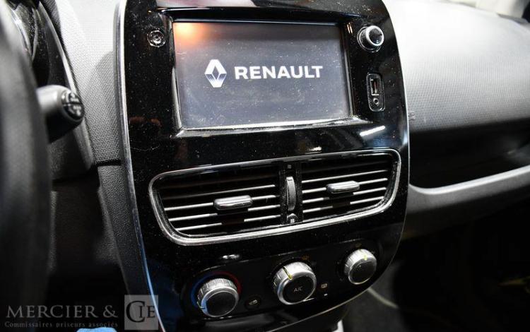 RENAULT CLIO IV 1.5 DCI 75 Ex AUTO ECOLE BUSINESS GRIS EL-013-FD