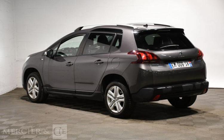 PEUGEOT 2008 1,2 PURETECH 110CH STYLE S&S GRIS EM-009-SV