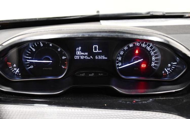 PEUGEOT 2008 1,2 PURETECH 110CH STYLE S&S GRIS EM-009-SV