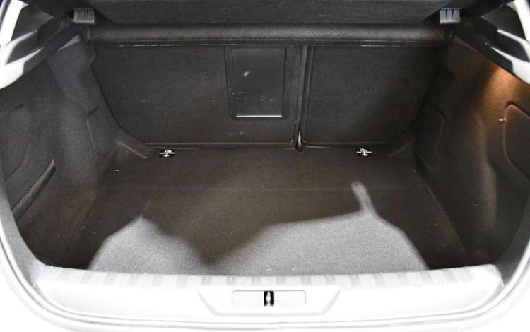 PEUGEOT 308 1,2 PURETECH 130CH ACTIVE GRIS EM-316-ED