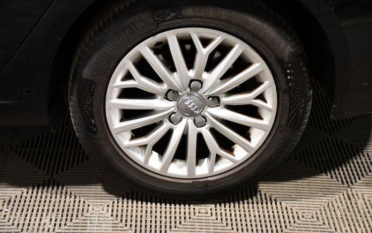 AUDI A3 SPORTBACK BUSINESS LINE 2.0 TDI 150 S TRONIC  EM-462-SE