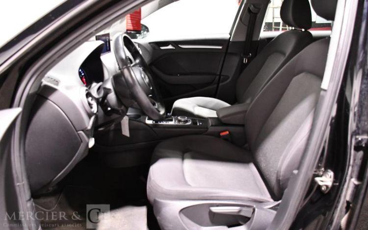 AUDI A3 SPORTBACK BUSINESS LINE 2.0 TDI 150 S TRONIC  EM-462-SE