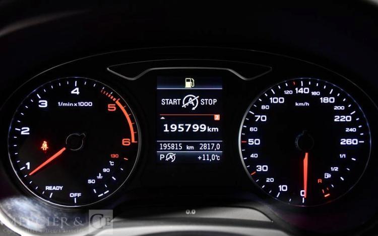 AUDI A3 SPORTBACK BUSINESS LINE 2.0 TDI 150 S TRONIC  EM-462-SE