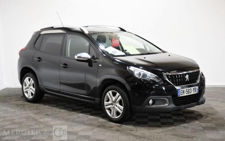 PEUGEOT 2008 1,2 PURE TECH 110 STYLE S&S NOIR EM-563-YR