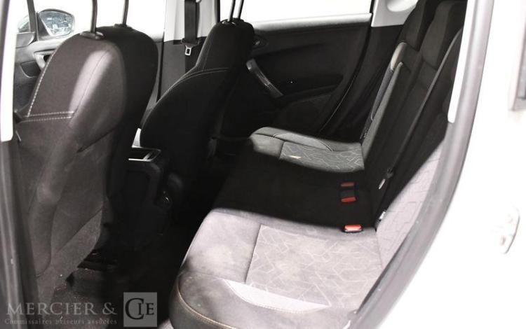 PEUGEOT 2008 1.6 E-HDI 92CH FAP BVM5 ACTIVE BLANC EM-812-CZ