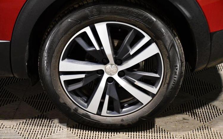 PEUGEOT 3008 1,2 PURETECH 130 GT LINE START/STOP ROUGE EM-899-VC