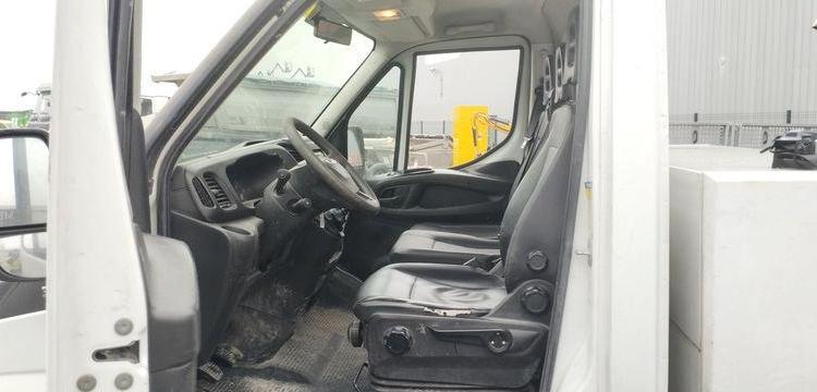 IVECO 35C12 BENNE AVEC COFFRE ACIER DIESEL – 175183 KMS – ANNEE 2017 BLANC EP-130-SL