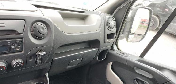 RENAULT MASTER EV 2,3 DCI 130FWD 130 CV/96KW – DIESEL – 93430 KMS – ANNEE 2017 BLANC EQ-423-JB