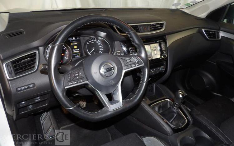NISSAN QASHQAI 1,2 DIGT 115CH CONNECT EDITION 2WD BLANC EQ-581-LW