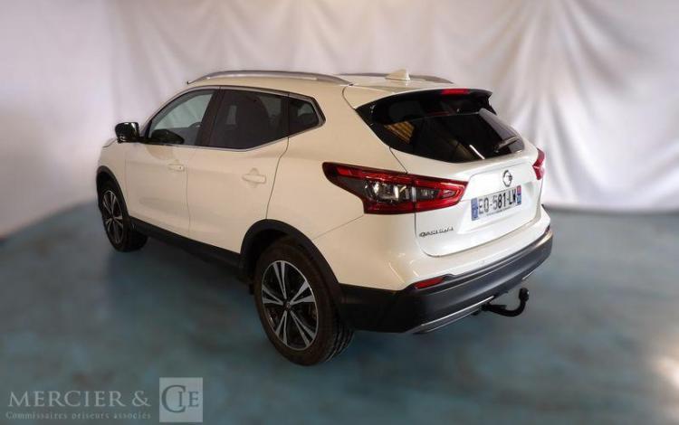 NISSAN QASHQAI 1,2 DIGT 115CH CONNECT EDITION 2WD BLANC EQ-581-LW