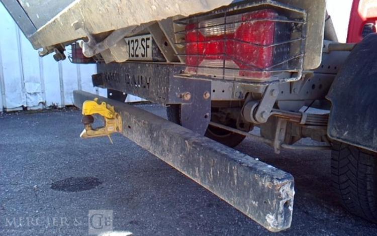 IVECO 35-120 BENNE SIMPLE CABINE COFFRE ROUGE ES-132-SF