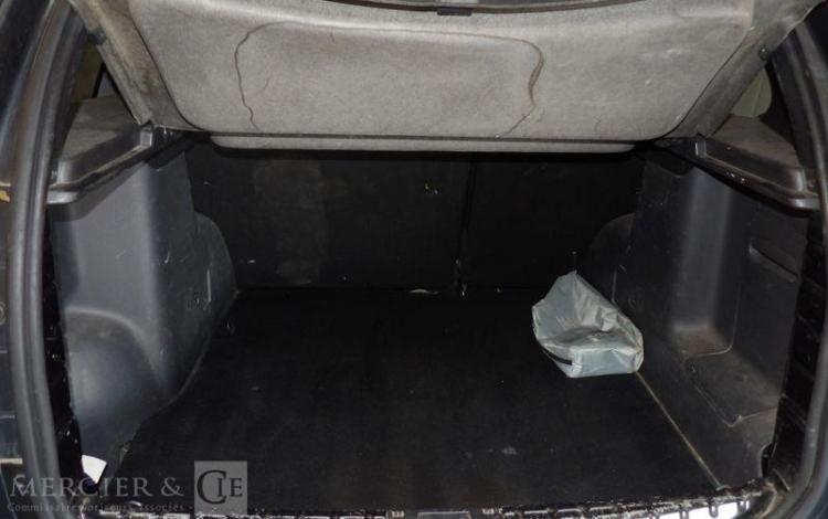 DACIA DUSTER 1,5 DCI 110CH LAUREATE PLUS 4X2 GRIS ES-390-SG