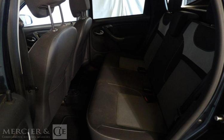 DACIA DUSTER 1,5 DCI 110CH LAUREATE PLUS 4X2 GRIS ES-390-SG