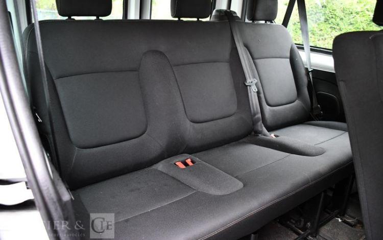 RENAULT TRAFIC  L1 1.6 dCi 125CH 9PL  ES-976-EM
