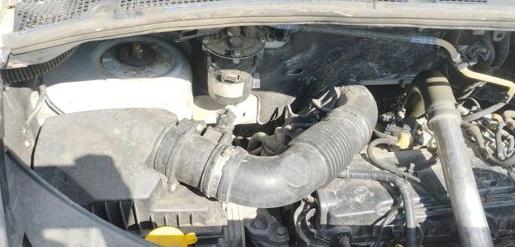 RENAULT MASTER 3 PHASE 2 TRACTION FOURGON L2H2 F3300 2.3 DCI 16V 110CV – DIESEL BLANC EV-024-KA