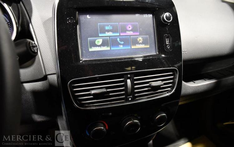 RENAULT CLIO IV STE ZEN ENERGY DCI 75 BLANC EW-504-ZC