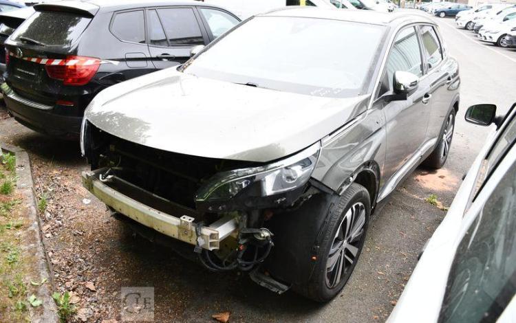PEUGEOT 3008 GT 2,0 BLUEHDI 180 EAT6 GRIS EX-246-GH