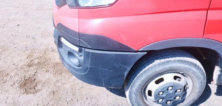 IVECO 35C120 BENNE DOUBLE CABINE – DIESEL – 72234 KMS – ANNEE 2018 ROUGE EX-297-YF