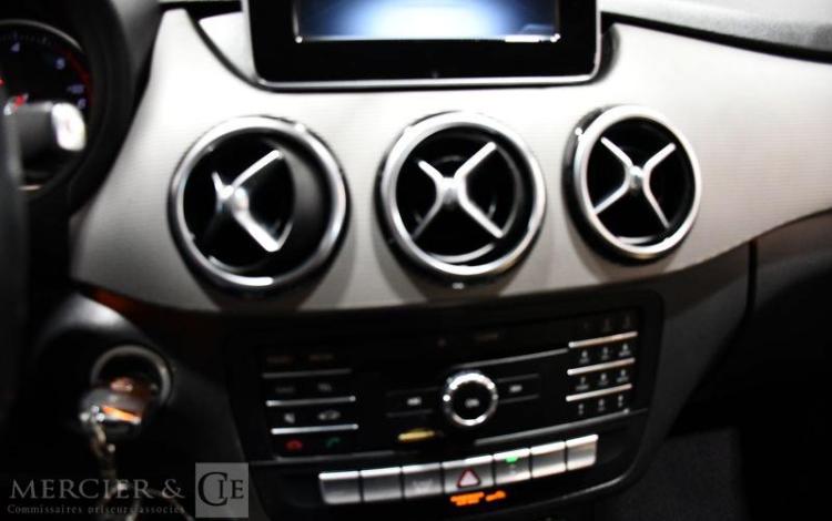 MERCEDES CLASSE B 1,5 180 CDI BUSINESS EXECUTIVE 7 G-DCT BVA BLEU EX-981-CR