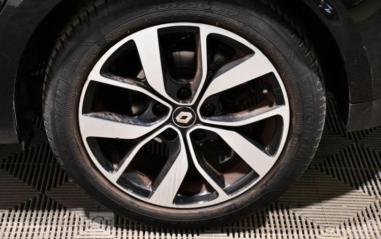 RENAULT MEGANE 1,3 TCE 140CH LIMITED EDC BVA NOIR EY-454-CL