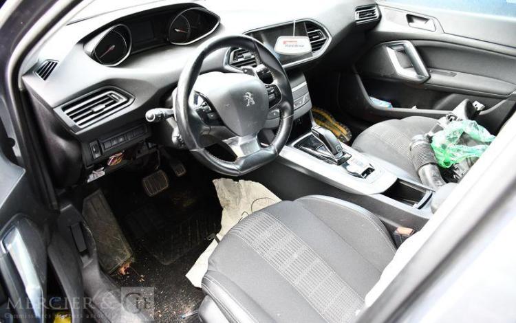 PEUGEOT 308 1,5 BLUEHDI 130 ALLURE GRIS EY-922-AZ