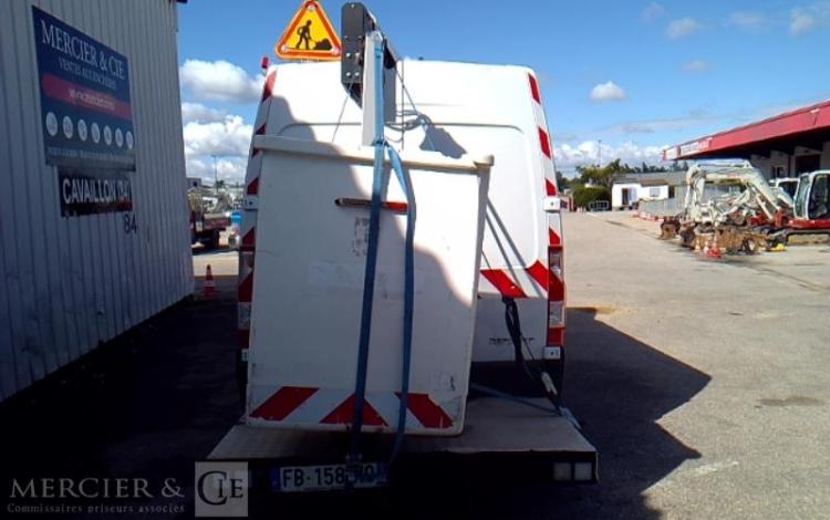 RENAULT MASTER NACELLE SUR VL 12M 1588H BLANC FB-158-HQ