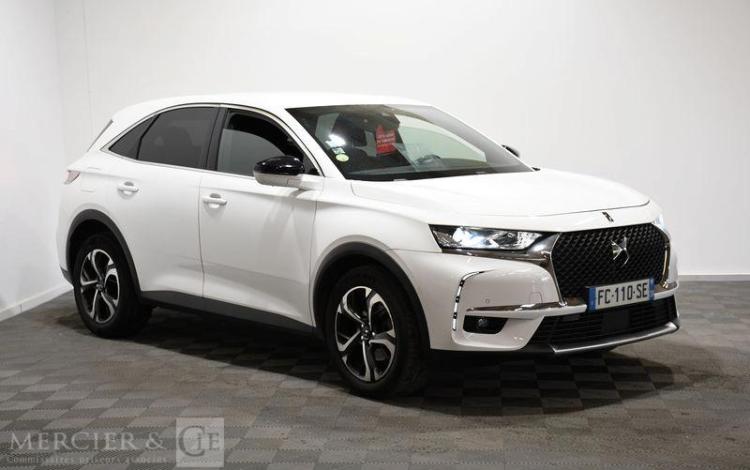 DS DS7 CROSSBACK 1.5 BLUEHDI 130 SOCHIC EAT
 BLANC FC-110-SE