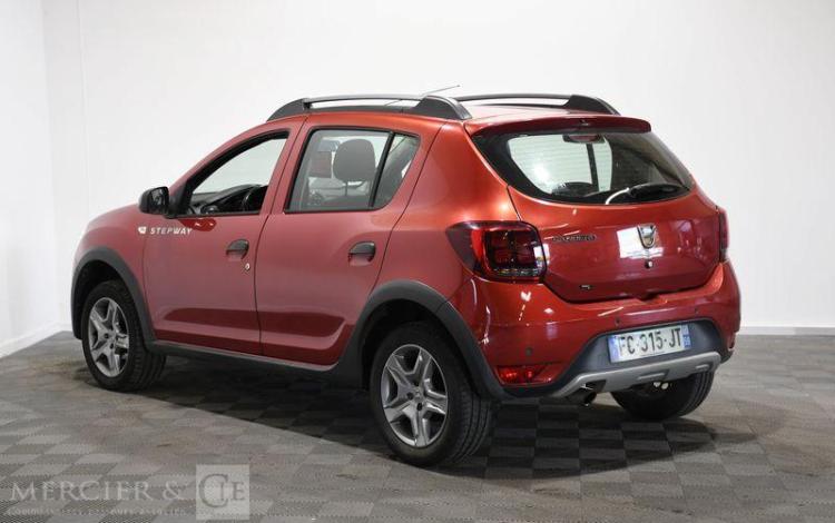 DACIA SANDERO STEPWAY 0.9 TCE 90 ROUGE FC-315-JT