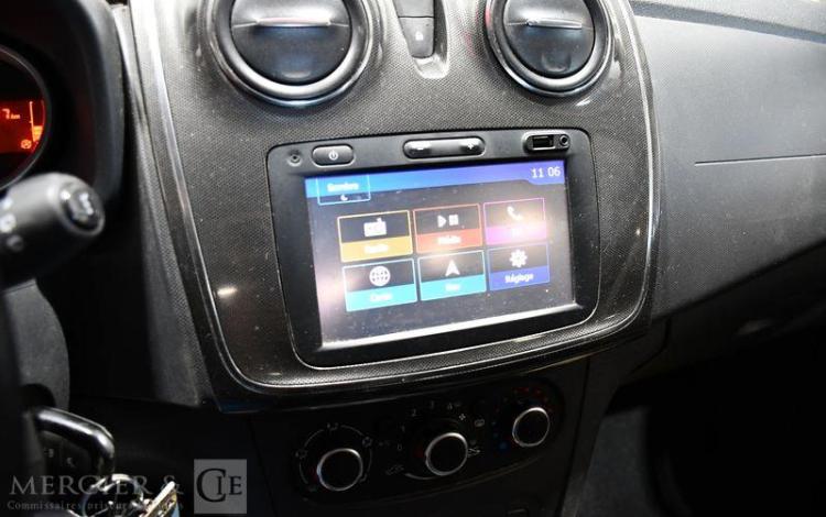 DACIA SANDERO STEPWAY 0.9 TCE 90 AMBIANCE ROUGE FC-315-JT
