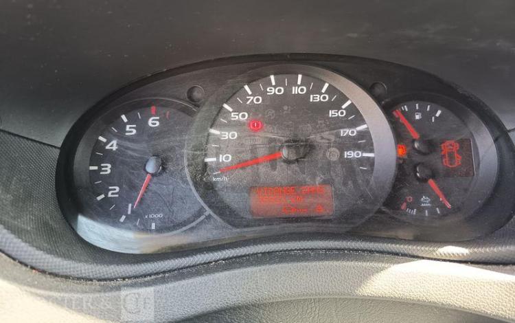 RENAULT MASTER AVEC NACELLE KLUBB K26 12A14M – DIESEL – 1662 HEURES – 111541 KMS BLANC FC-801-QV