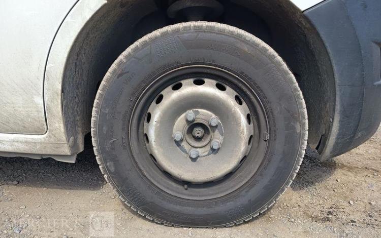 RENAULT MASTER AVEC NACELLE KLUBB K26 12A14M – DIESEL – 1662 HEURES – 111541 KMS BLANC FC-801-QV