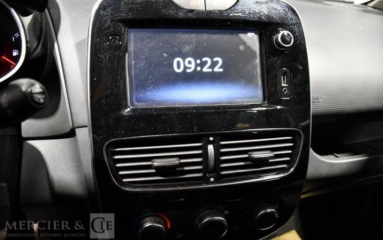 RENAULT CLIO SOCIETE 1.5 DCI 75 ENERGY BUSINESS REVERSIBLE BLANC FD-041-TB