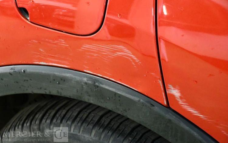 RENAULT CAPTUR R-TEC INTENS DCI 90 EDC ROUGE FF-548-FM