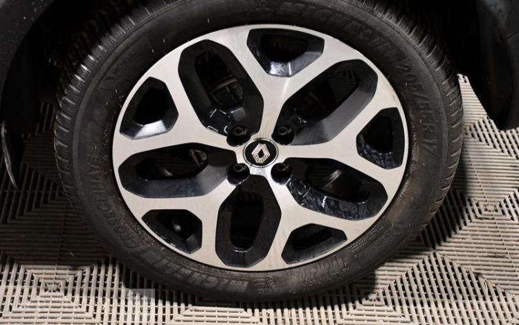 RENAULT CAPTUR R-TEC INTENS DCI 90 EDC ROUGE FF-548-FM