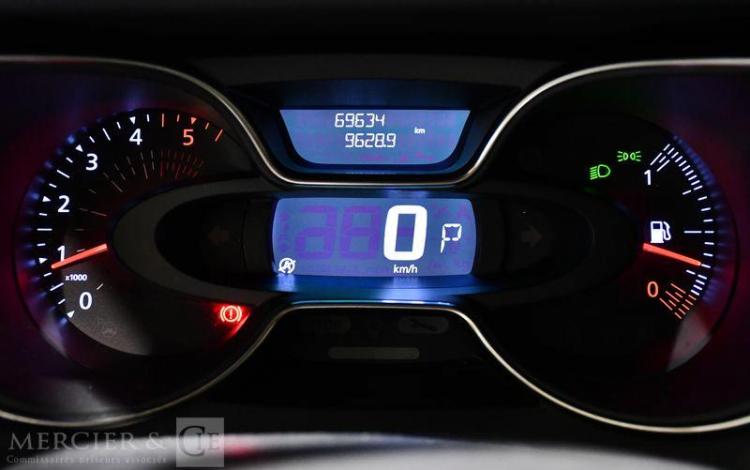 RENAULT CAPTUR R-TEC INTENS DCI 90 EDC ROUGE FF-548-FM