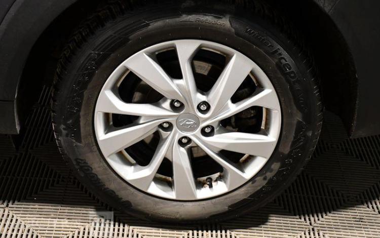 HYUNDAI TUCSON 1,6 CRDI 135 CREATIVE 2WD GRIS FF-984-FH