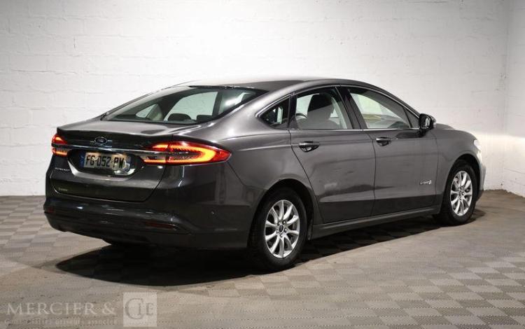 FORD MONDEO HYBRID GRIS FG-052-PW