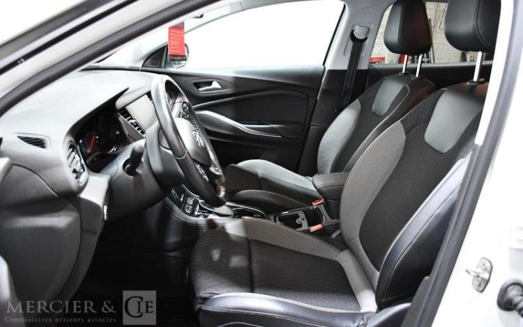 OPEL GRANDLAND X 1,2 TURBO 130 DESIGN LINE BVA BLANC FG-306-AP