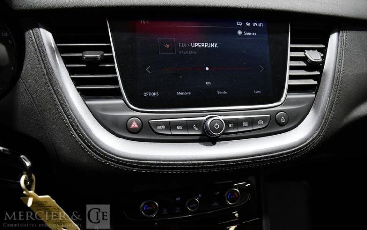 OPEL GRANDLAND X 1,2 TURBO 130 DESIGN LINE BVA BLANC FG-306-AP
