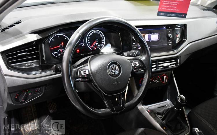 VOLKSWAGEN POLO BLANC FG-442-ND