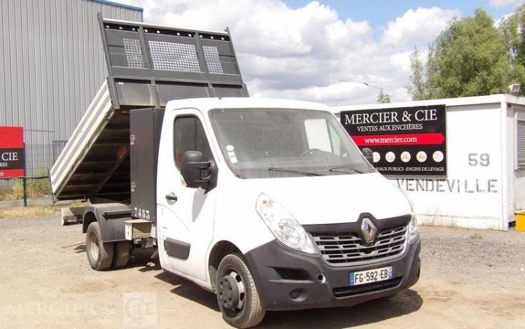 RENAULT MASTER BENNE 2.3 BLUEDCI 130 35 L3 RJ COFFRE BLANC FG-592-EB
