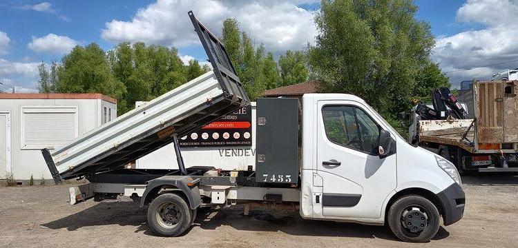 RENAULT MASTER BENNE 2.3 BLUEDCI 130 35 L3 RJ COFFRE BLANC FG-592-EB