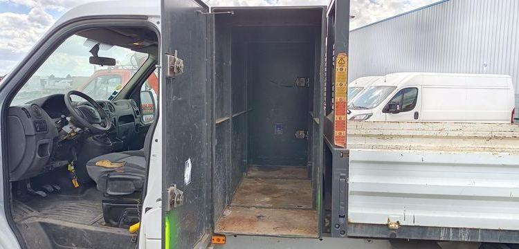 RENAULT MASTER BENNE 2.3 BLUEDCI 130 35 L3 RJ COFFRE BLANC FG-592-EB