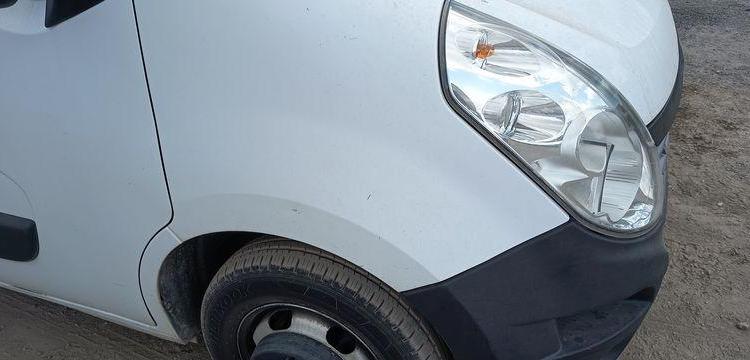 RENAULT MASTER BENNE 2.3 BLUEDCI 130 35 L3 RJ COFFRE BLANC FG-592-EB