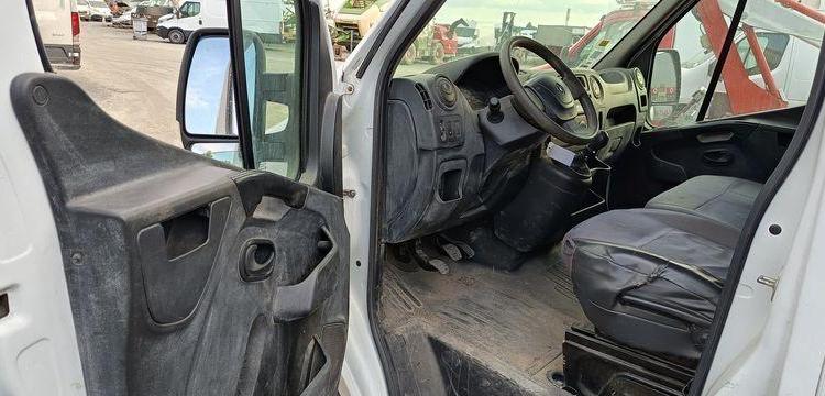 RENAULT MASTER 3 2,3D 16V ENERGY 130 CV BENNE AVEC COFFRE ACIER DIESEL – 107585 KMS BLANC FH-777-CB